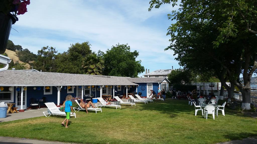 Lake Place Resort Glenhaven Экстерьер фото