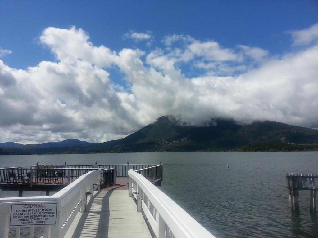 Lake Place Resort Glenhaven Экстерьер фото